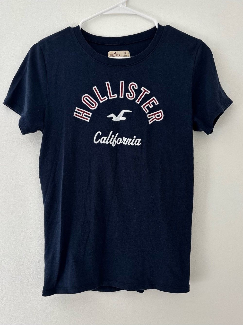Hollister navy blue graphic tee